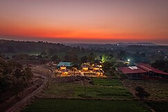 Growpure Luxury Farm & Nature Resort (The Kushalgarh Estate), Sagwara