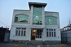 The Atiq Stay, Srinagar