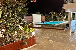 Uru stays 3BHK Poolside, Chevella