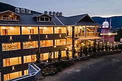 Vedikant Pine Tree Resort, Chail