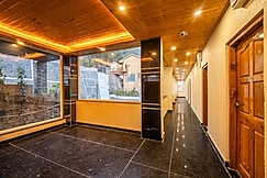 Vedikant Pine Tree Resort, Chail