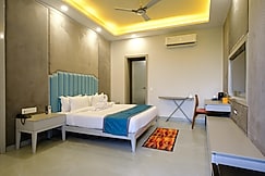 Nowal Nature Care Resort, Phulera