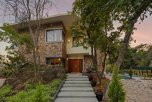 SaffronStays Grand Pavilion