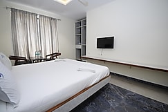 DPS Crown Hotel, Bangalore