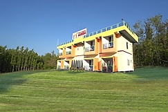 Happy Go Chikmagalur, Chikmagalur