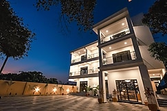 White Forest - PV Hotels, Auroville
