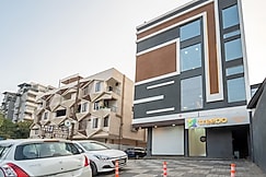 Treebo Hotel Shridhar Stay, Indore