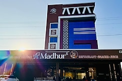 Hotel Madhur, Mhow