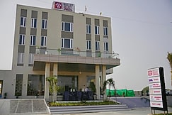 Mastiff Select Aparajita at 52 Bigha Parking Khatu Shyam, Reengus