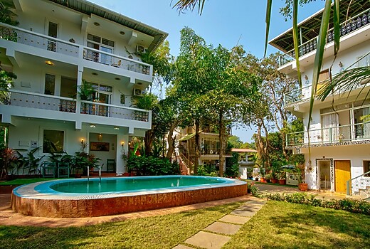 House of Anjuna 3BR Premium Studio with Pool by Homeyhuts