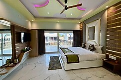 TAKI MALDIVE RESORT, Hasnabad