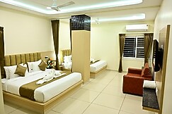 S R GRAND PREMIUM A/C ROOMS, Tumkur