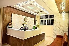 S R GRAND PREMIUM A/C ROOMS, Tumkur