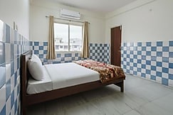 Radhika Sadan Guest House, Vrindavan