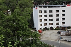 Hotel Yadu Vilas, Kedarnath