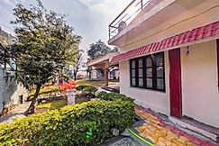 Nature Nest - 3BR Peaceful by Homeyhuts, Chamba