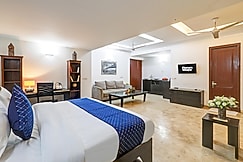 Floryn Stayz-Huda City Centre, Gurgaon