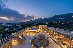 Perfectstayz Premium Aurevva, Dehradun