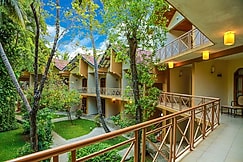 Oak Ray Pelwehera Village Resort, Galewela