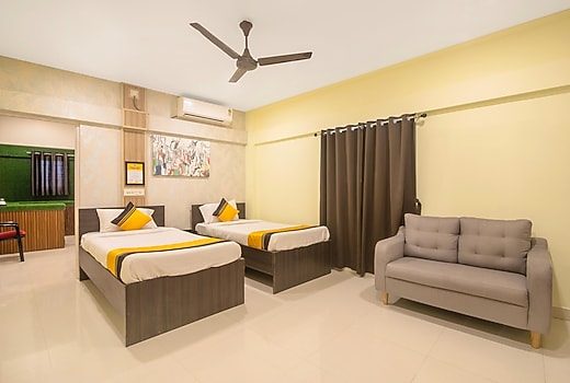 Itsy Hotel Queens Residency (Zoo Road Tiniali)
