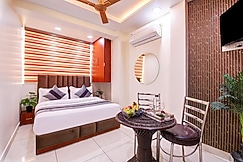 Hotel The Arrow, Delhi