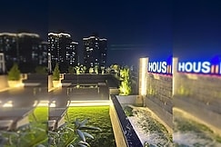 Skyline Retreat By Housiify, Gurgaon
