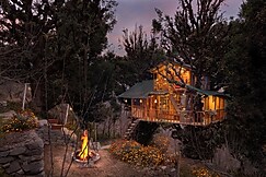 Rumsu Tree House by SLC, Manali