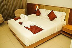 DWARAKA INN, Malappuram