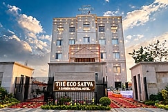 The Eco Satva (Vegetarian with all Options), Haraiya