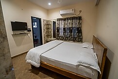 Simply yours I 1BR by Homeyhuts (sf) I Near beach, Visakhapatnam