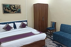 HOTEL RAI REGAL, Varanasi