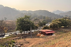 Pravaham unique stay I 2BR-River side I Near Araku by homeyhuts, Ananthagiri