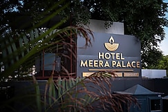 Hotel Meera Palace, Varanasi