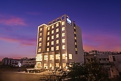 Keys Select by Lemon Tree Hotel, Vadodara, Vadodara