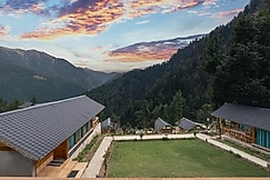 Echor Treehouse Retreat Tandi Jibhi, Sainj