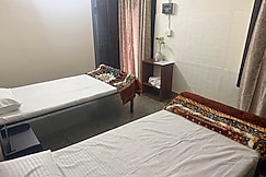 Maalti Bhavan Stay in Spiritual Heart of Kashi, Varanasi