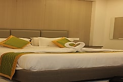 Thangam Stay Inn, Thiruchendur