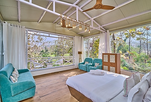 SaffronStays Chirping Chalet