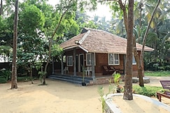 STRIPGREENS BEACH & BACKWATER RESORT VALIAYAPARAMBA, Talipparamba