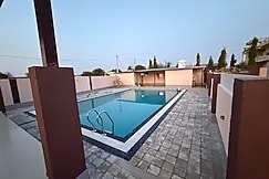 Serene stay near Ring Road with natural views, Jaipur