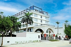 Comfort Hotel Kishore Azamgarh, Azamgarh