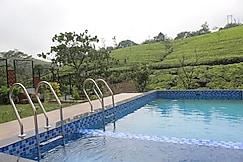 TRANQUIL NEST PRIVATE POOL VILLA, Vagamon