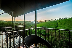 TRANQUIL NEST PRIVATE POOL VILLA, Vagamon