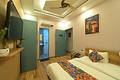 Blooming Beds | 5 Kms from Jaipur International Airport, Jaipur