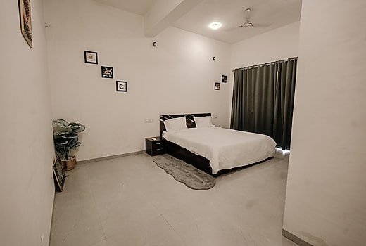 Twilight Haven - 4BHK with Swimming pool
