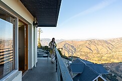 Whispering Alps, Kufri