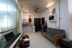 Executive Ashram Room 3, Vrindavan