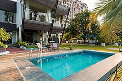 Alaya Stays Glass River Retreat 4 BHK Lakeside Villa with Pvt Pool, Cochin