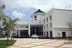 Surya Grand Hotel, Wayanad