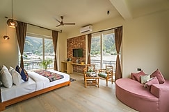 Tripli Hotels Sukritham, Rishikesh